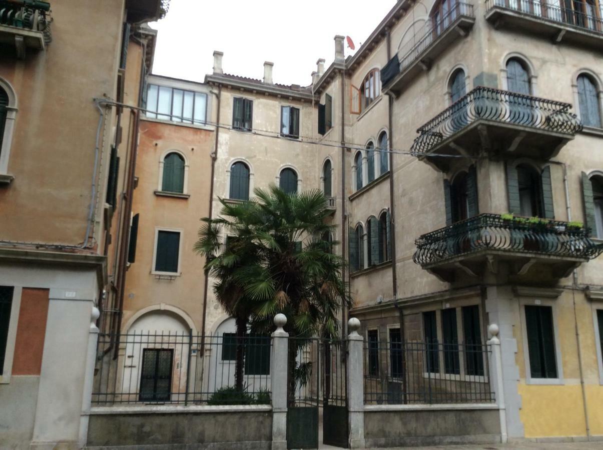 Appartamento Sant'Elena Венеция Экстерьер фото